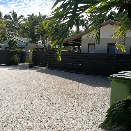 Sunset Palms Rarotonga Hotel Exterior photo